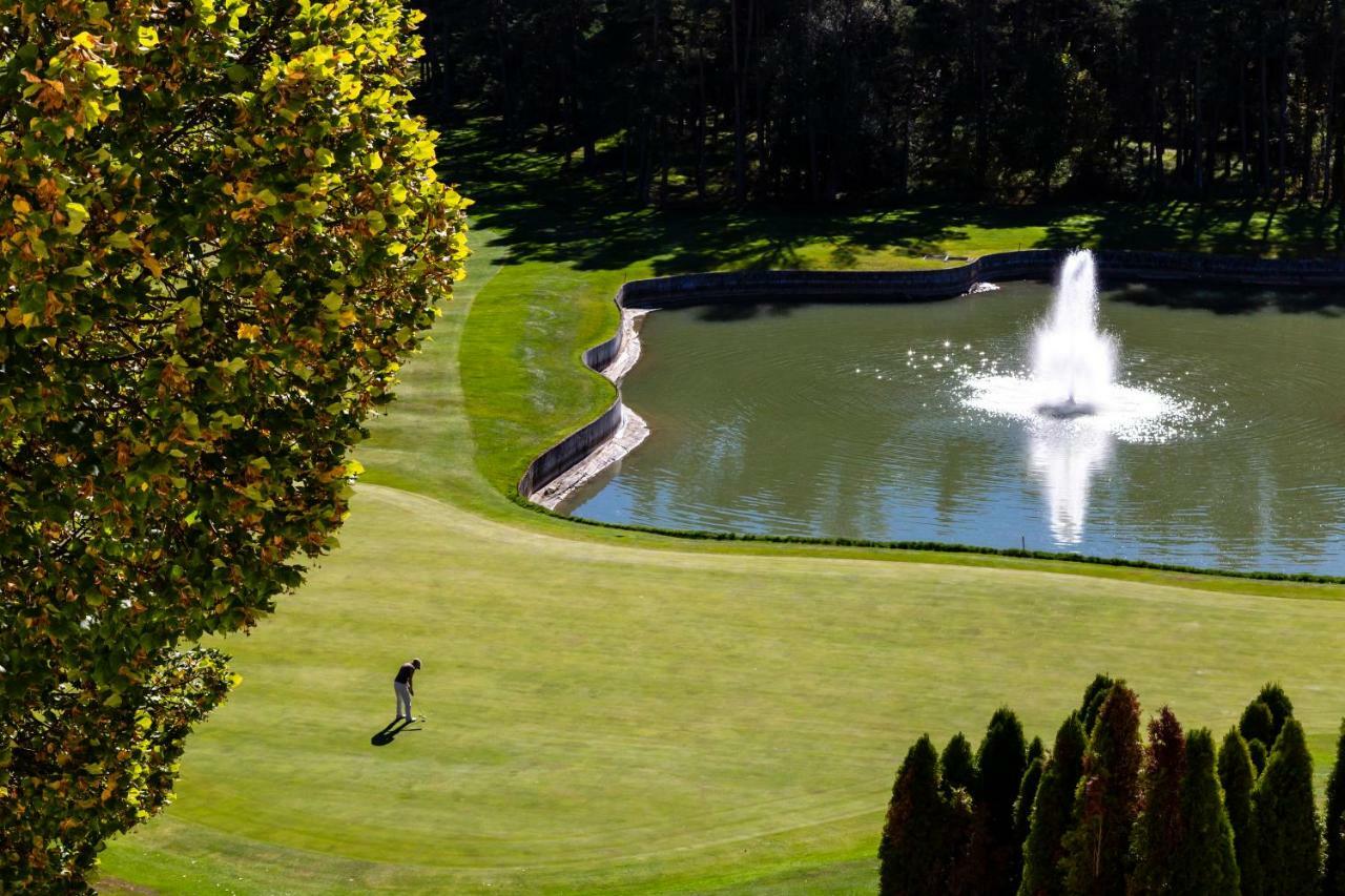 Château et Golf De Taulane La Martre Exterior foto